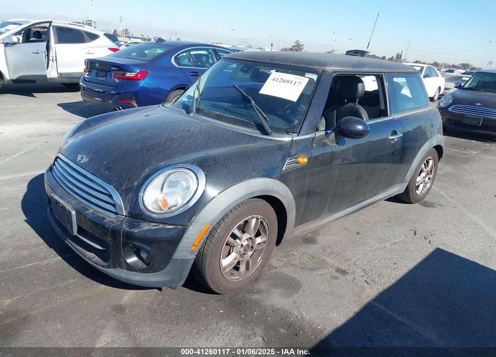 2012 MINI COOPER VIN: WMWSU3C54CT543681
