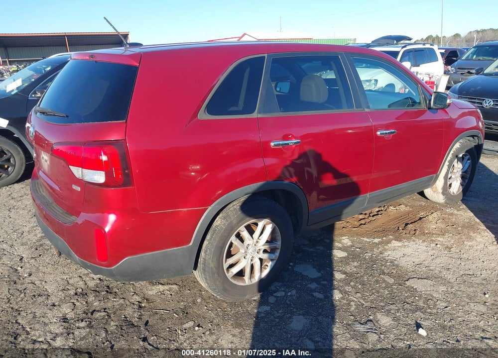 2014 KIA SORENTO LX VIN: 5XYKT3A63EG518254