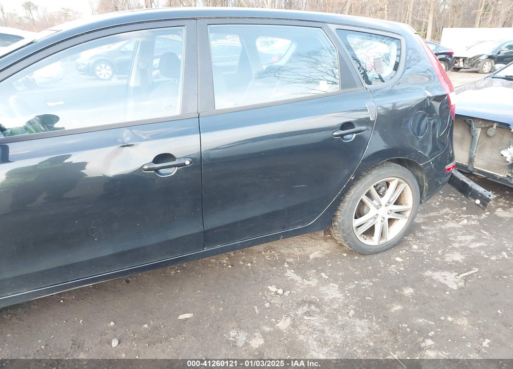 2009 HYUNDAI ELANTRA TOURING VIN: KMHDC86EX9U041506