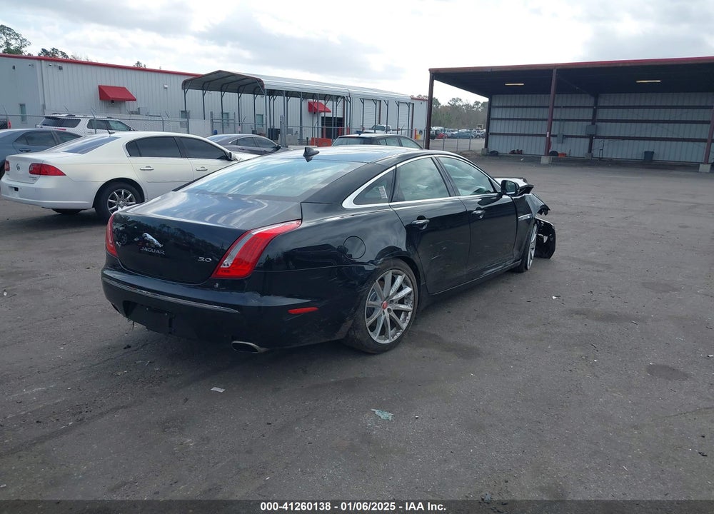 2015 JAGUAR XJ VIN: SAJWA1CZ9F8V78228