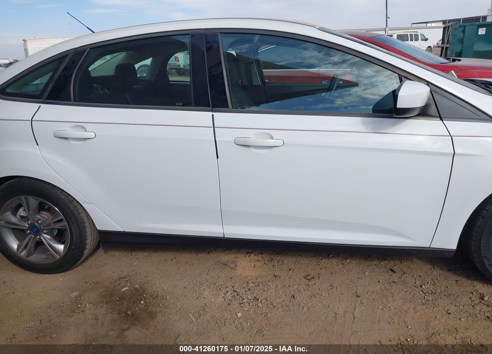 2018 FORD FOCUS VIN: 1FADP3FE2JL209067