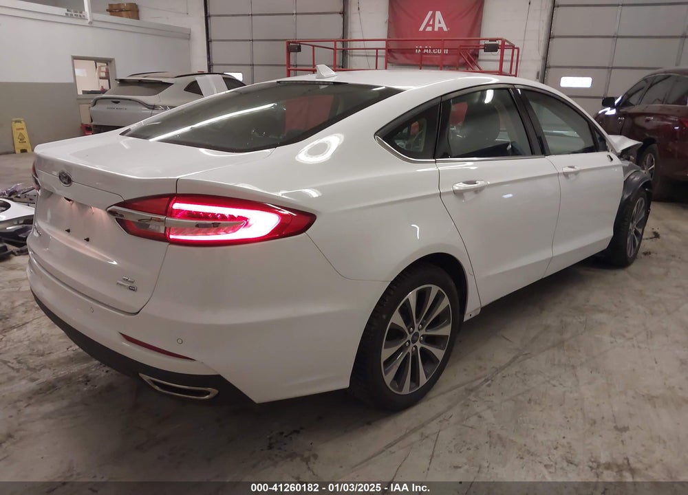 2019 FORD FUSION VIN: 3FA6P0T99KR248272