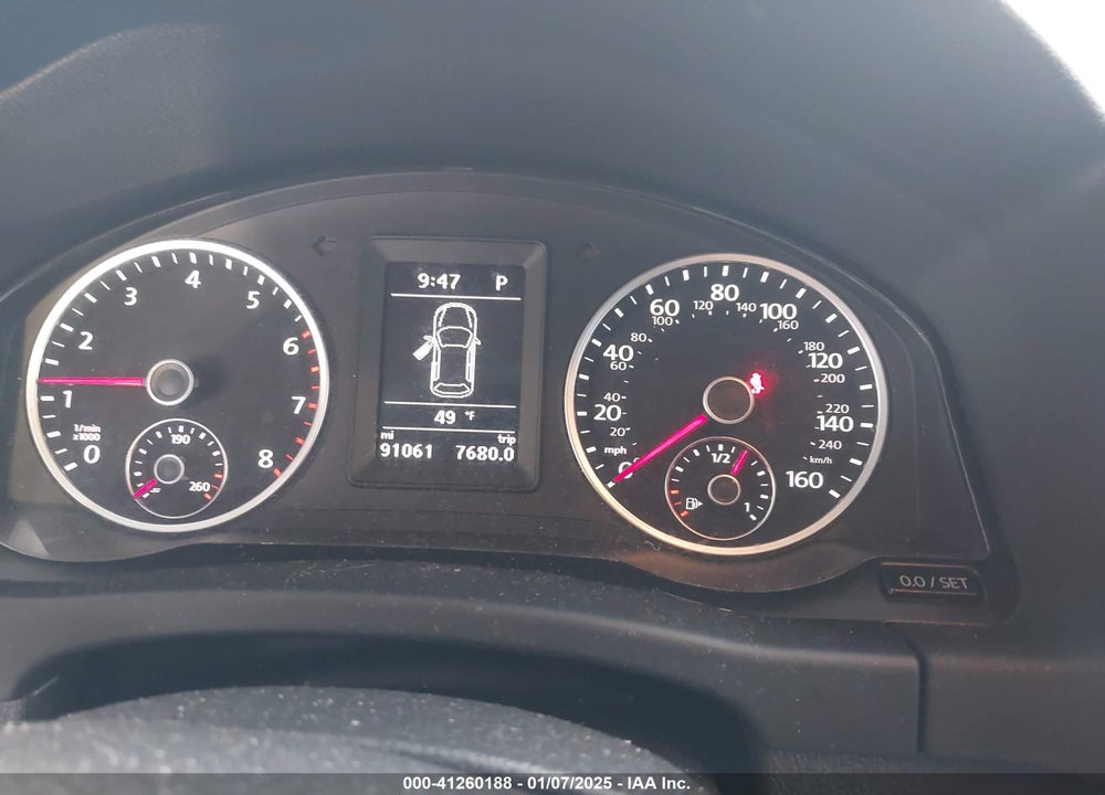 2015 VOLKSWAGEN TIGUAN S VIN: WVGAV7AX1FW610274