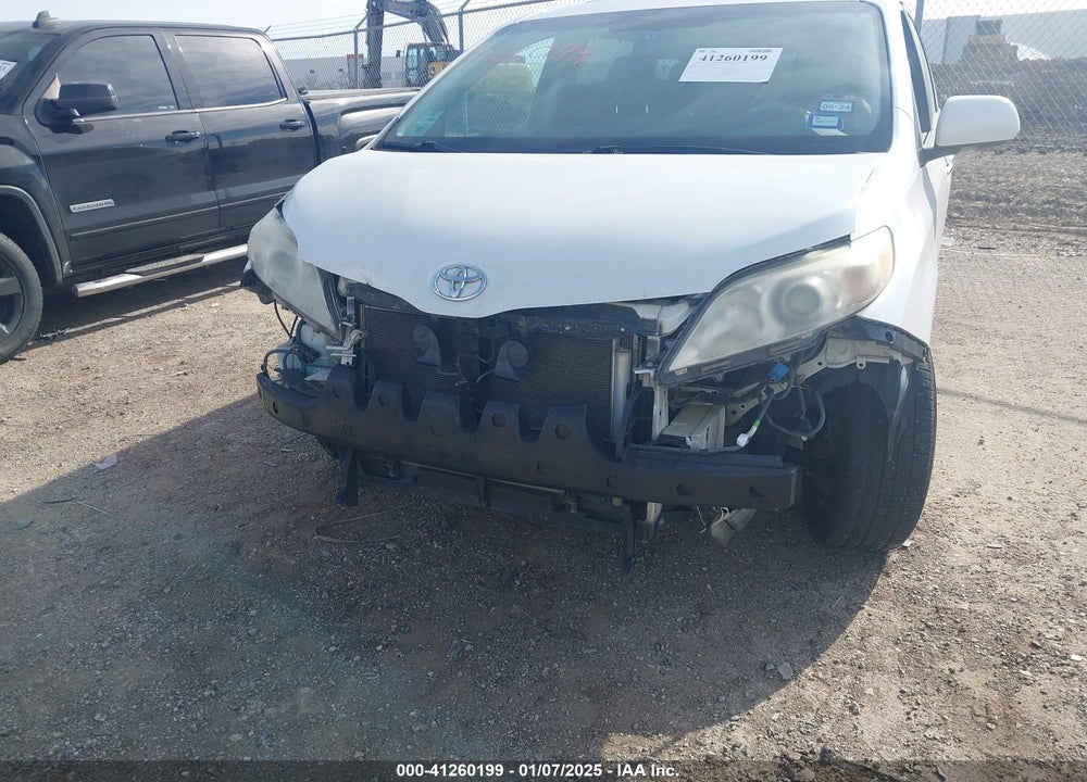 2012 TOYOTA SIENNA XLE LIMITED VIN: 5TDYK3DC2CS212483