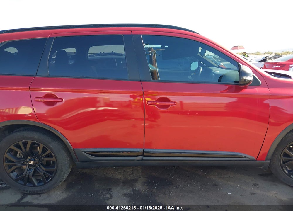 2018 MITSUBISHI OUTLANDER LE/SE/SEL VIN: JA4AD3A39JZ021732