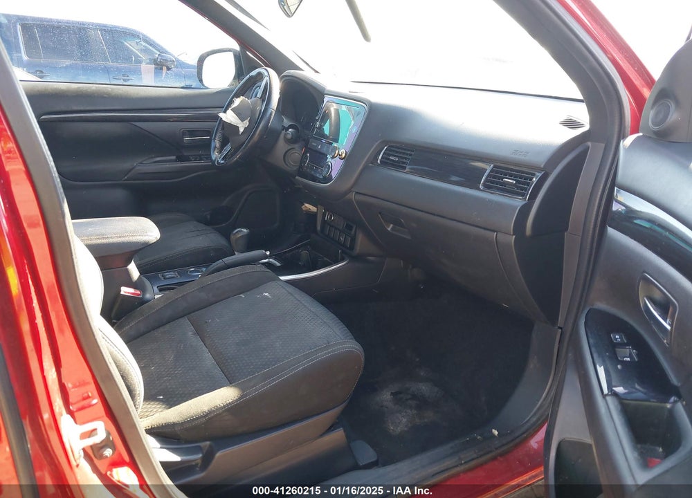 2018 MITSUBISHI OUTLANDER LE/SE/SEL VIN: JA4AD3A39JZ021732