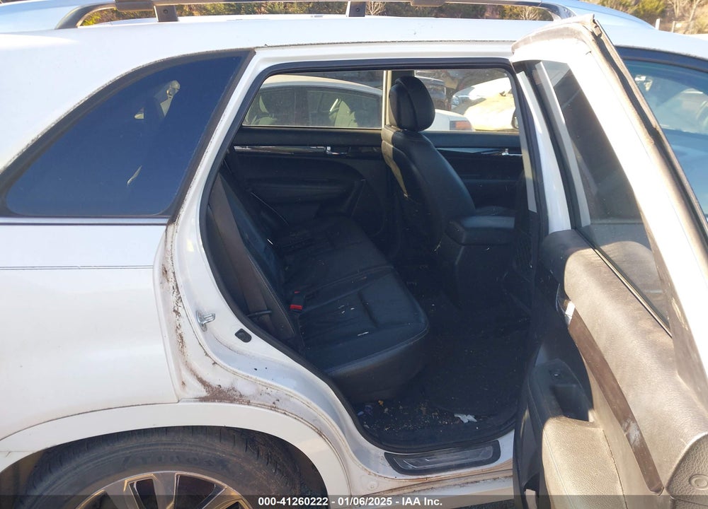2012 KIA SORENTO SX V6 VIN: 5XYKWDA2XCG255235