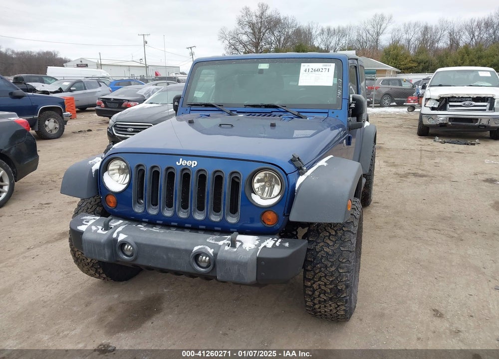2009 JEEP WRANGLER X VIN: 1J4FA24129L765352