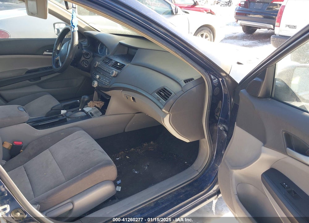 2008 HONDA ACCORD 2.4 LX VIN: 1HGCP26378A815826
