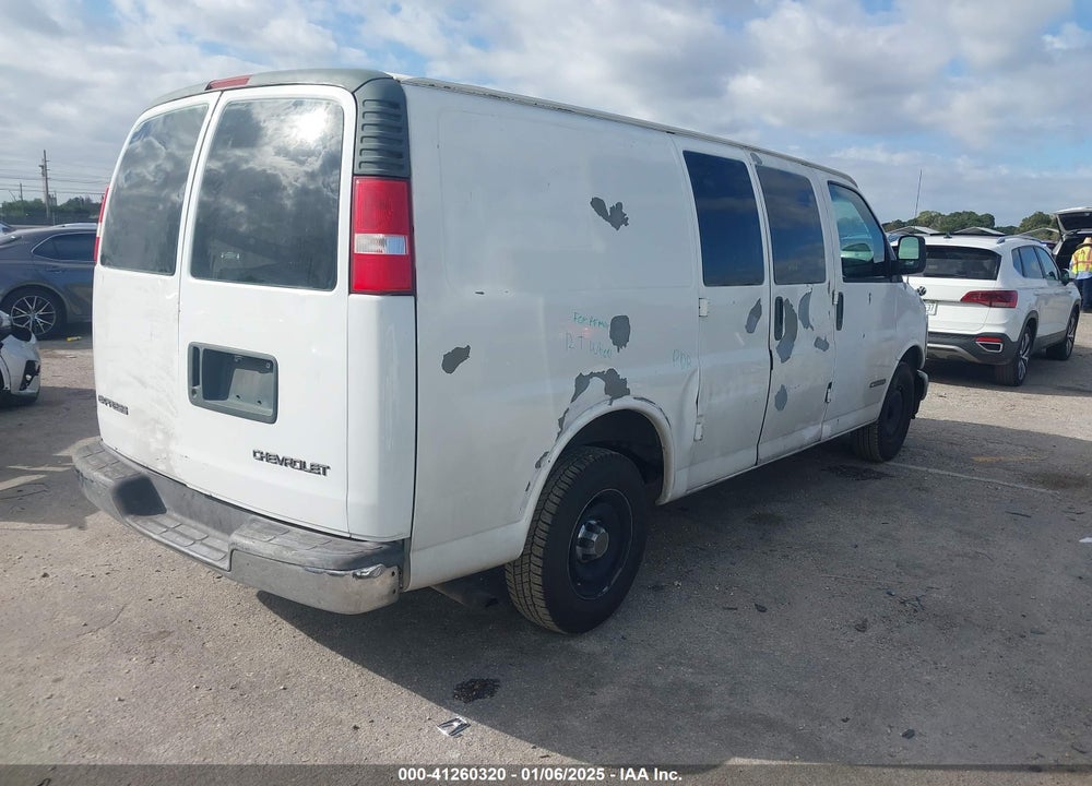 2002 CHEVROLET EXPRESS VIN: 1GCFG25W421142542
