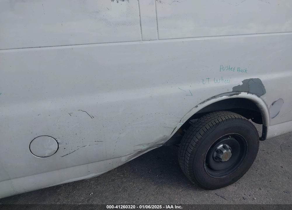 2002 CHEVROLET EXPRESS VIN: 1GCFG25W421142542