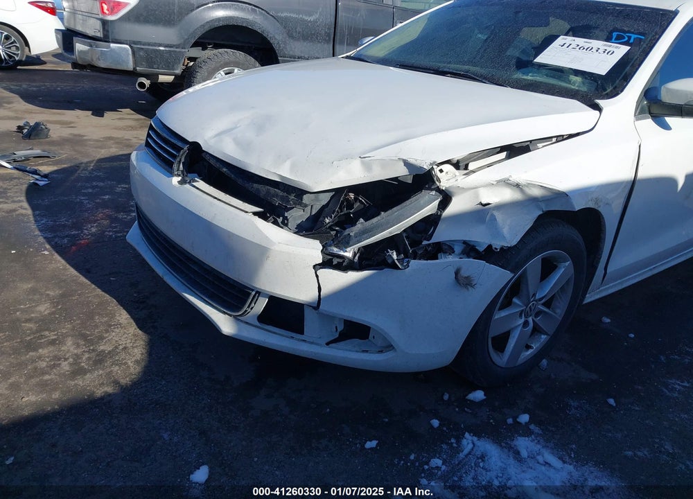 2013 VOLKSWAGEN JETTA 2.0L TDI VIN: 3VW3L7AJ9DM414804