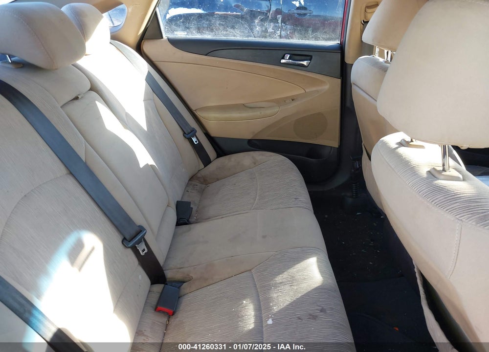 2013 HYUNDAI SONATA GLS VIN: 5NPEB4AC6DH796570