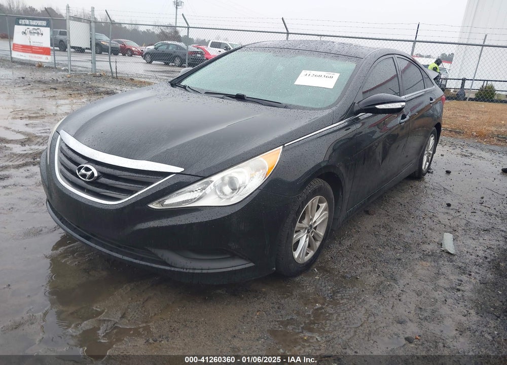 2014 HYUNDAI SONATA GLS VIN: 5NPEB4AC5EH945679