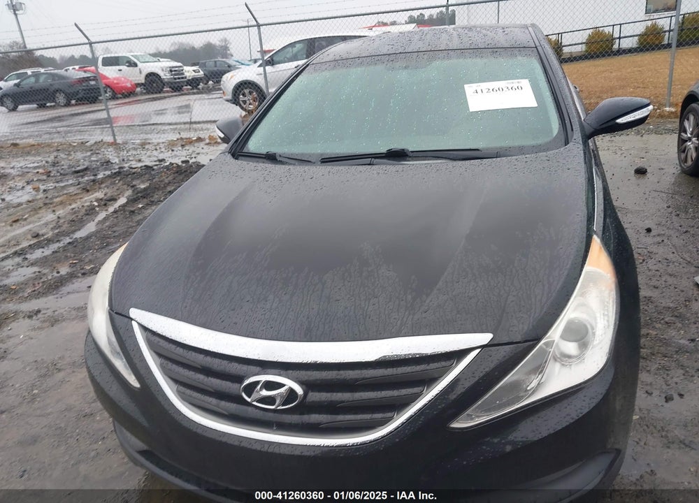 2014 HYUNDAI SONATA GLS VIN: 5NPEB4AC5EH945679