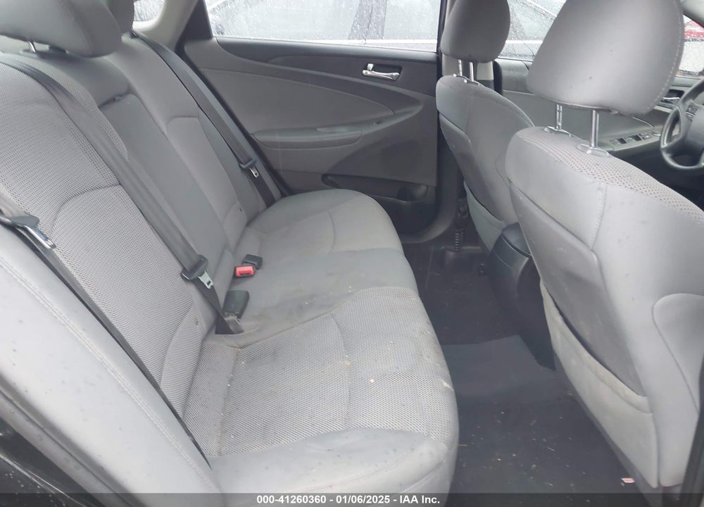 2014 HYUNDAI SONATA GLS VIN: 5NPEB4AC5EH945679