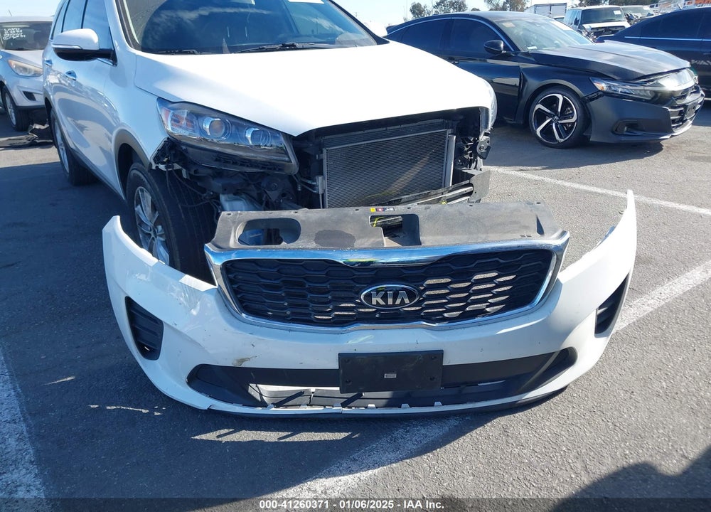 2019 KIA SORENTO 2.4L LX VIN: 5XYPG4A34KG554021