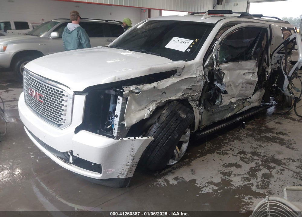 2016 GMC YUKON DENALI VIN: 1GKS2CKJXGR241049