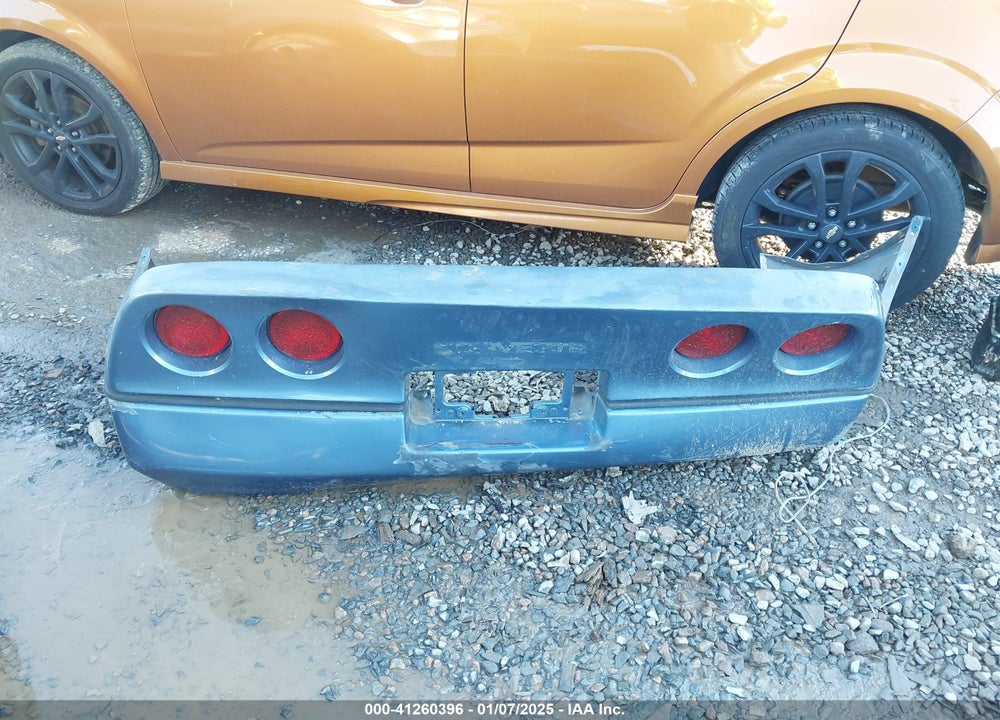 1984 CHEVROLET CORVETTE VIN: 1G1AY0782E5127098