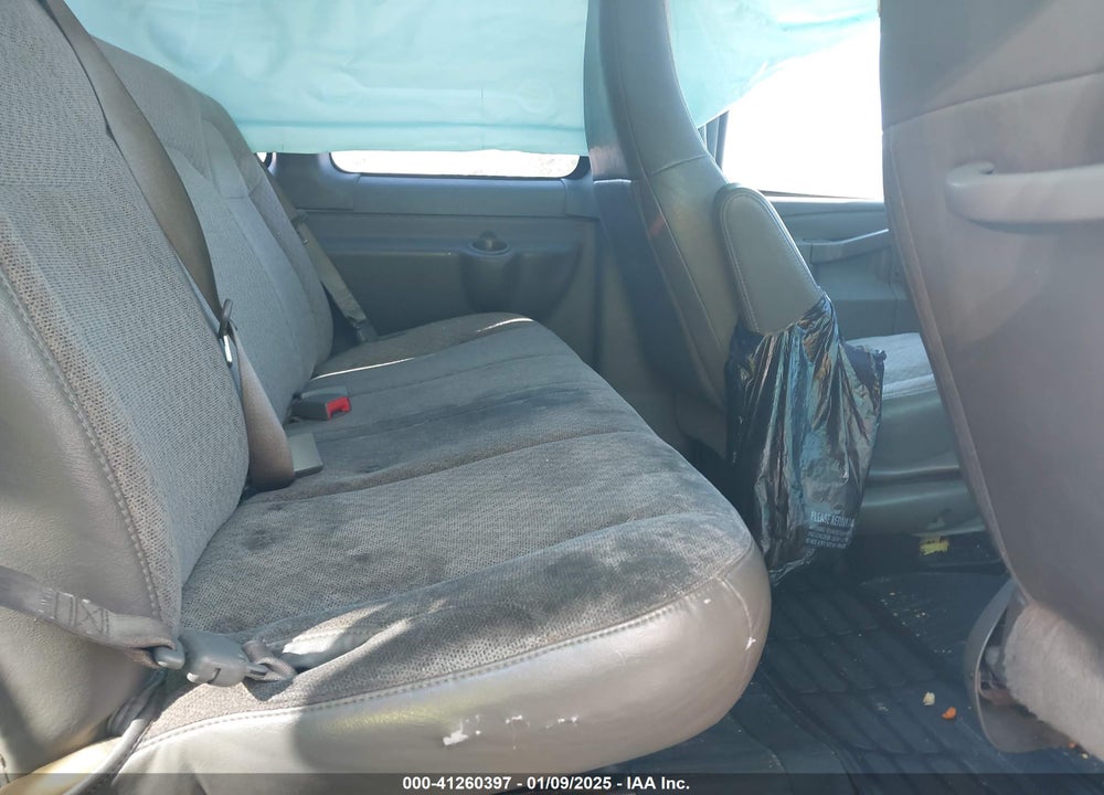 2017 CHEVROLET EXPRESS 3500 LT VIN: 1GAZGPFG2H1130215