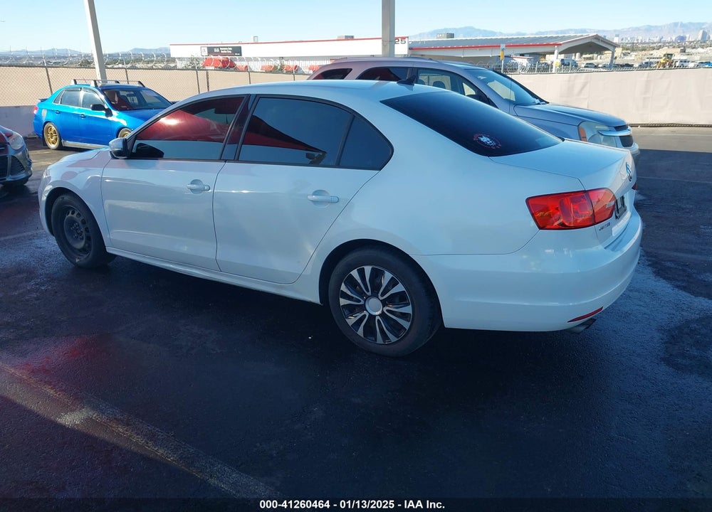 2014 VOLKSWAGEN JETTA 1.8T SE VIN: 3VWD17AJ8EM300935
