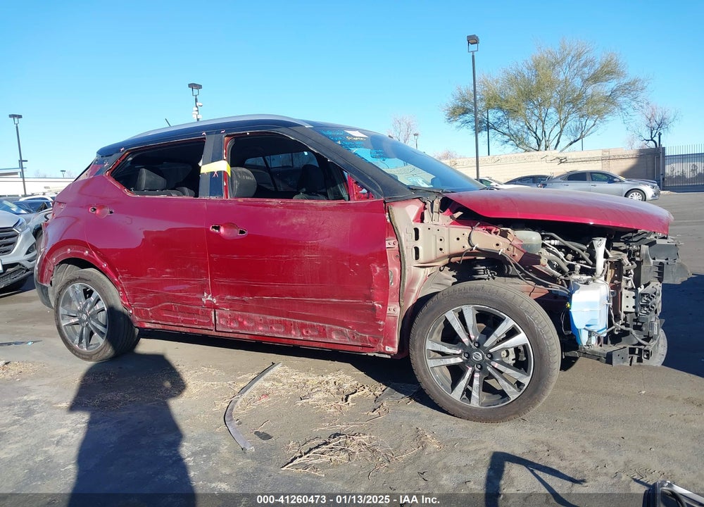 2019 NISSAN KICKS SV VIN: 3N1CP5CU4KL471792