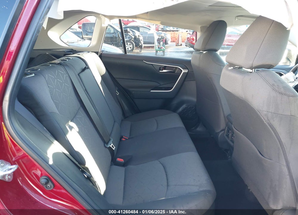 2024 TOYOTA RAV4 HYBRID XLE VIN: 2T3RWRFV7RW204333