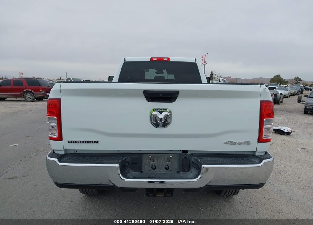 2024 RAM 2500 BIG HORN 4X4 8' BOX VIN: 3C6UR5JL0RG337507