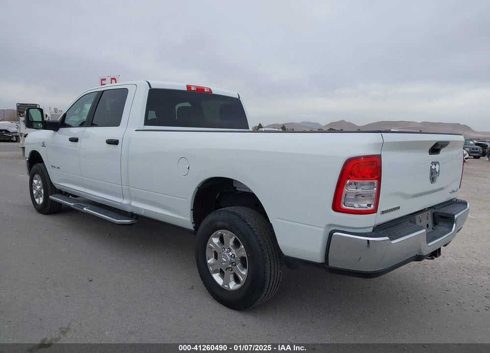 2024 RAM 2500 BIG HORN 4X4 8' BOX VIN: 3C6UR5JL0RG337507