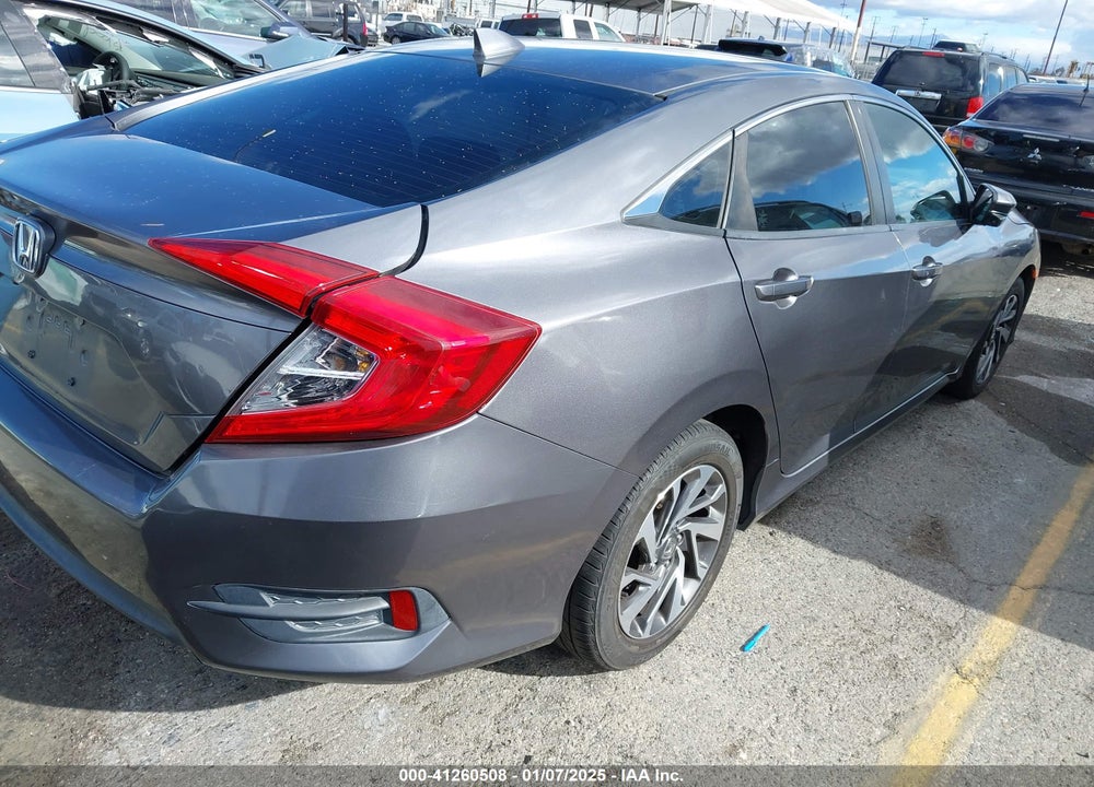 2018 HONDA CIVIC EX VIN: 2HGFC2F75JH569409