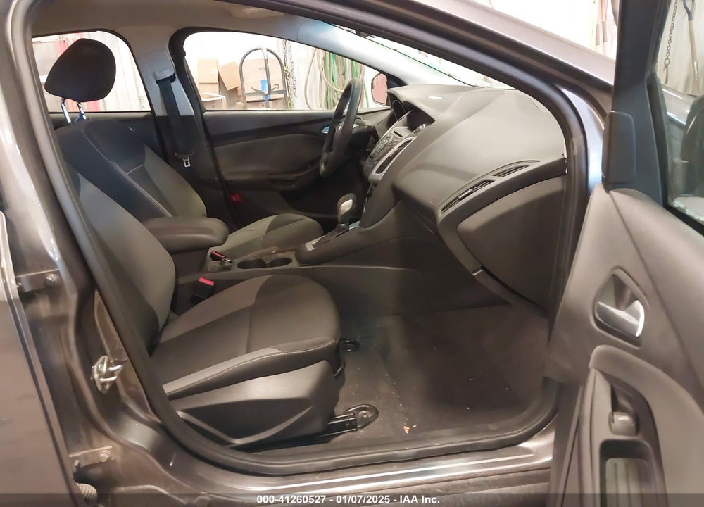 2014 FORD FOCUS VIN: 1FADP3F29EL380846