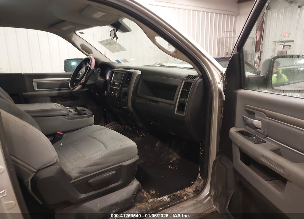 2013 RAM 1500 VIN: 3C6JR6DG2DG578954