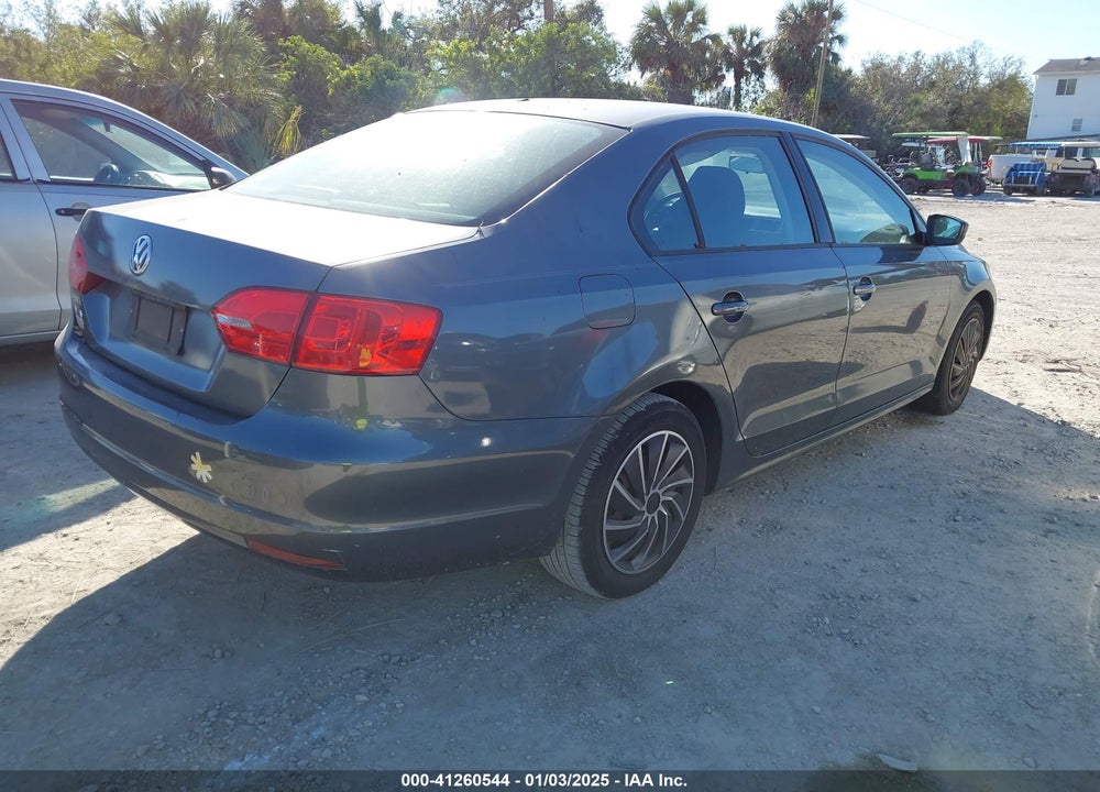 2012 VOLKSWAGEN JETTA 2.0L S VIN: 3VW2K7AJ1CM334703