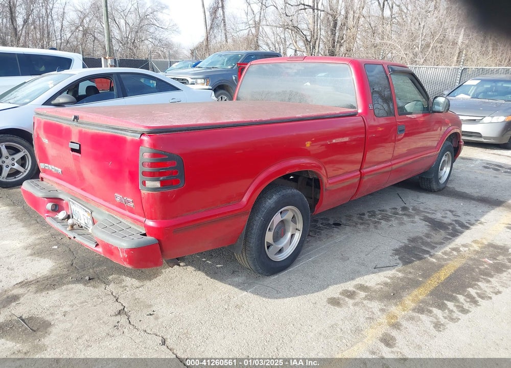 1998 GMC SONOMA SLS VIN: 1GTCS19X7W8501054