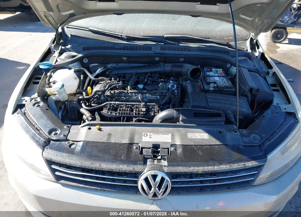 2014 VOLKSWAGEN JETTA VIN: 3VWD17AJ8EM250957