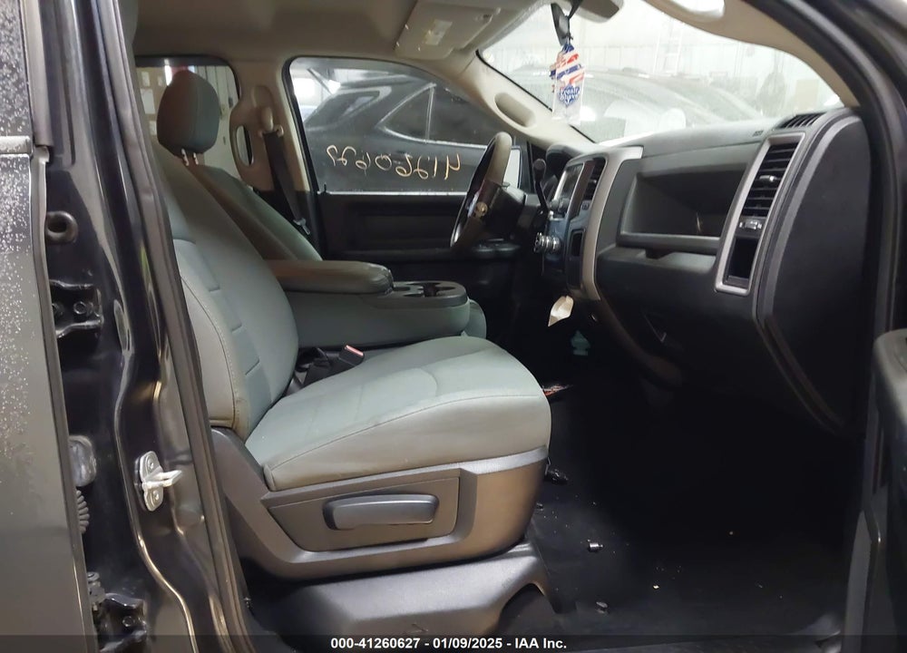 2014 RAM 1500 VIN: 1C6RR7KT0ES316367