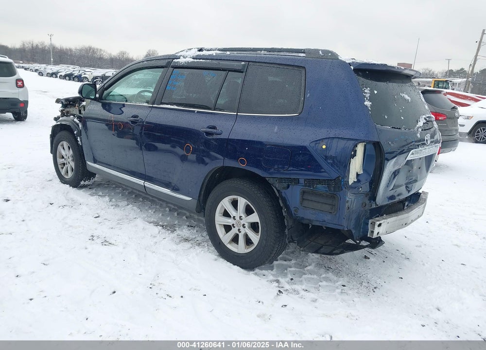 2011 TOYOTA HIGHLANDER SE V6 VIN: 5TDBK3EH5BS073612
