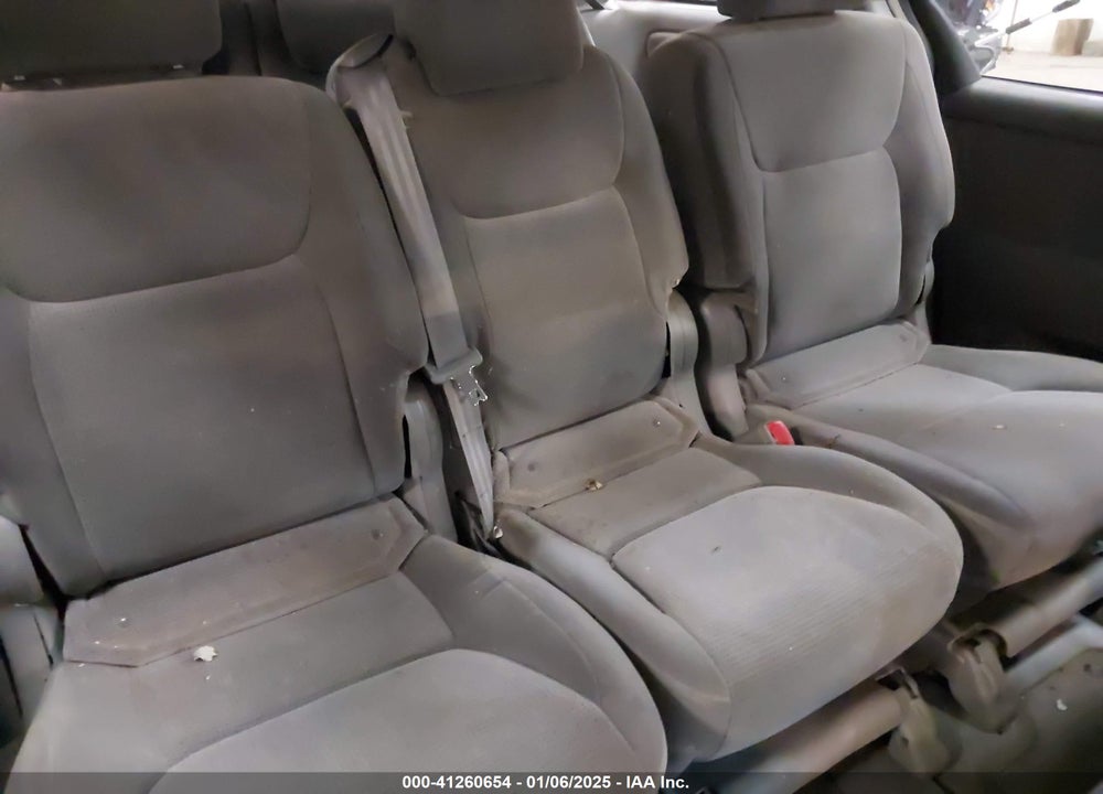 2005 TOYOTA SIENNA LE VIN: 5TDZA23C25S247238