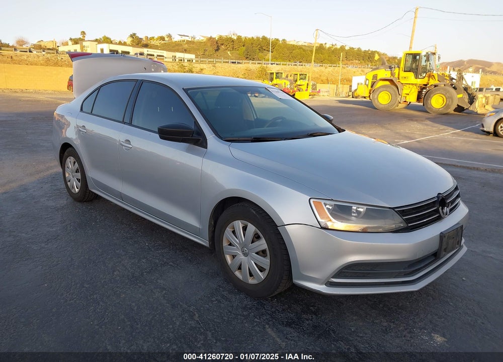 2015 VOLKSWAGEN JETTA 2.0L S VIN: 3VW2K7AJ1FM333409