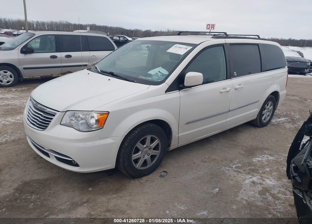 2013 CHRYSLER TOWN & COUNTRY TOURING VIN: 2C4RC1BG8DR670132