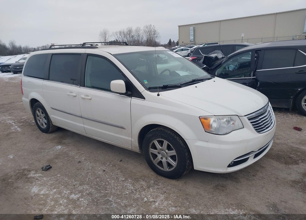 2013 CHRYSLER TOWN & COUNTRY TOURING VIN: 2C4RC1BG8DR670132