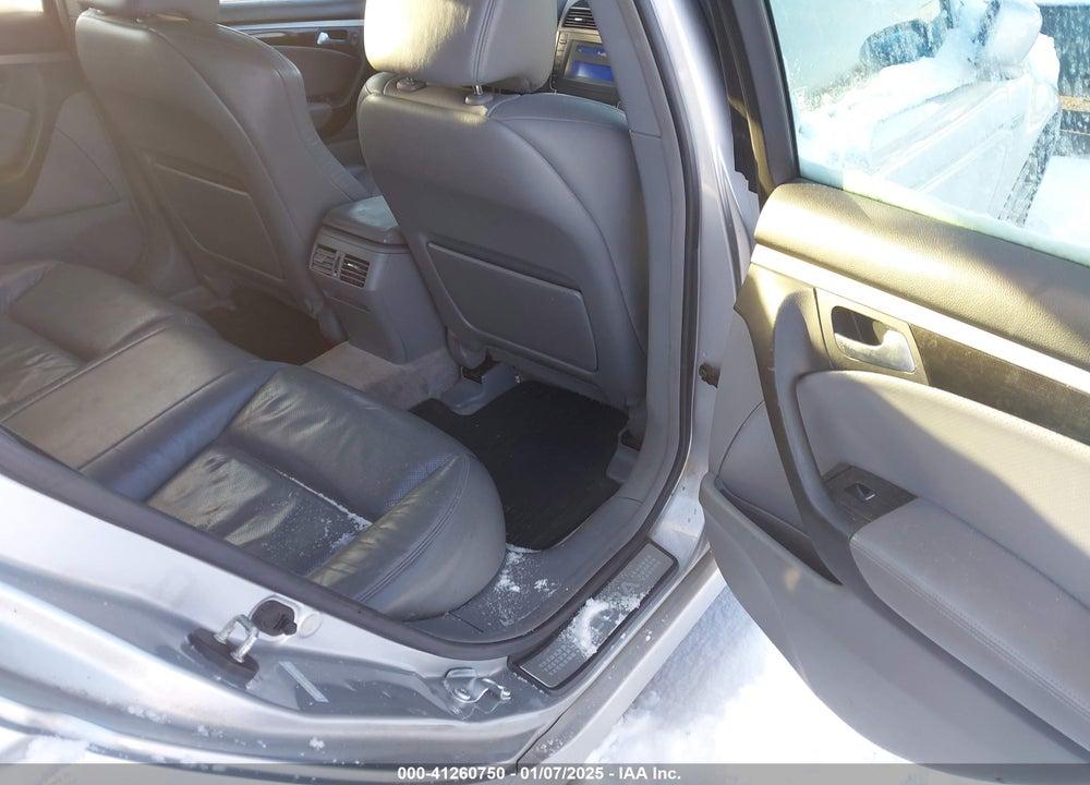 2006 ACURA TL VIN: 19UUA66296A039572