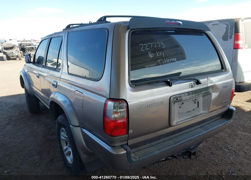 2002 TOYOTA 4RUNNER SR5 V6 VIN: JT3GN86RX20227773