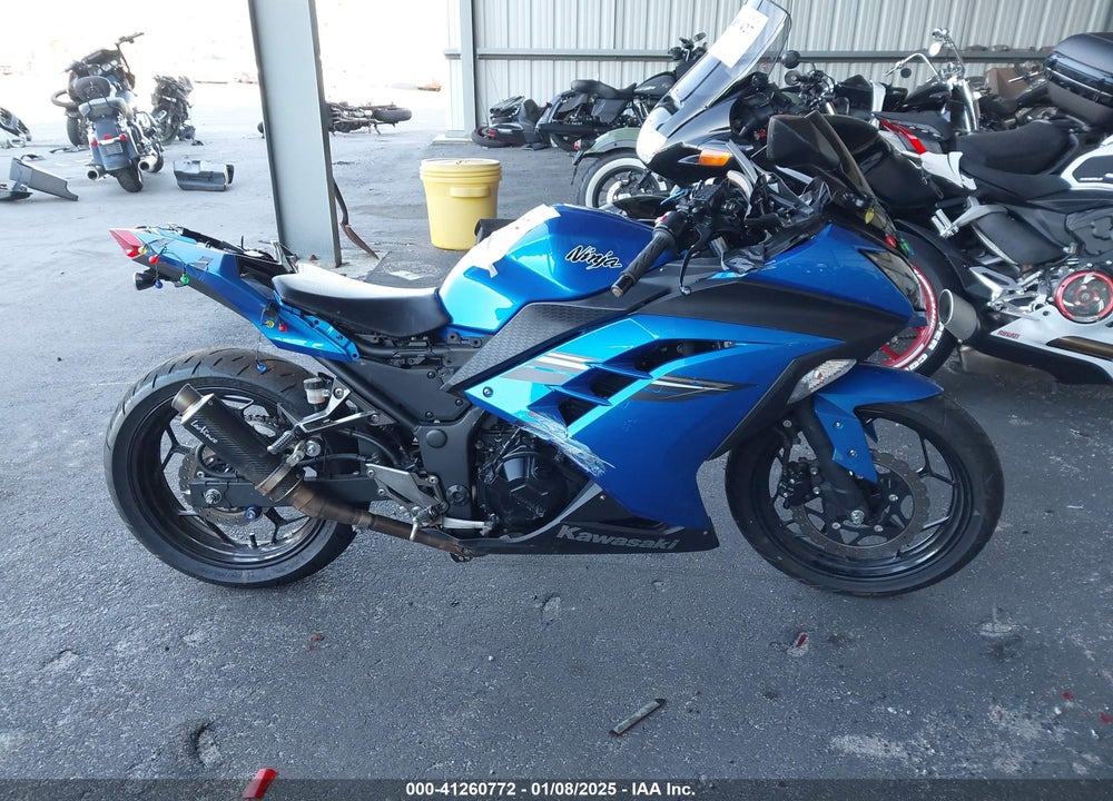 2017 KAWASAKI EX300 A VIN: JKAEX8A16HDA30760