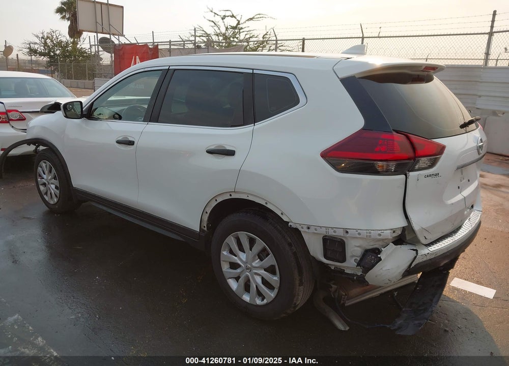 2018 NISSAN ROGUE S VIN: KNMAT2MT6JP557726