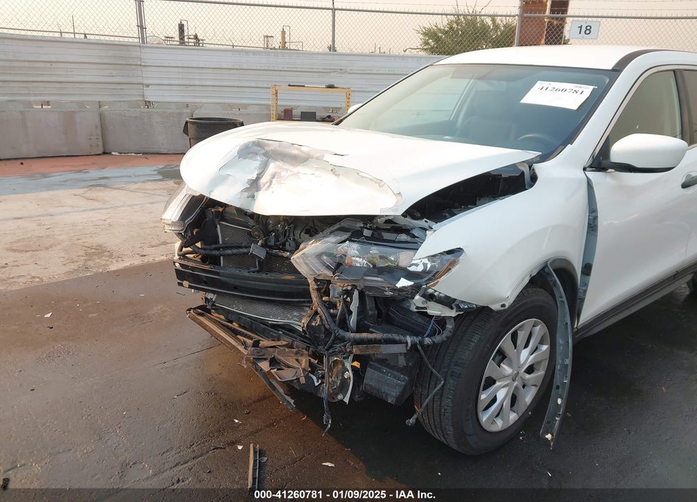2018 NISSAN ROGUE S VIN: KNMAT2MT6JP557726