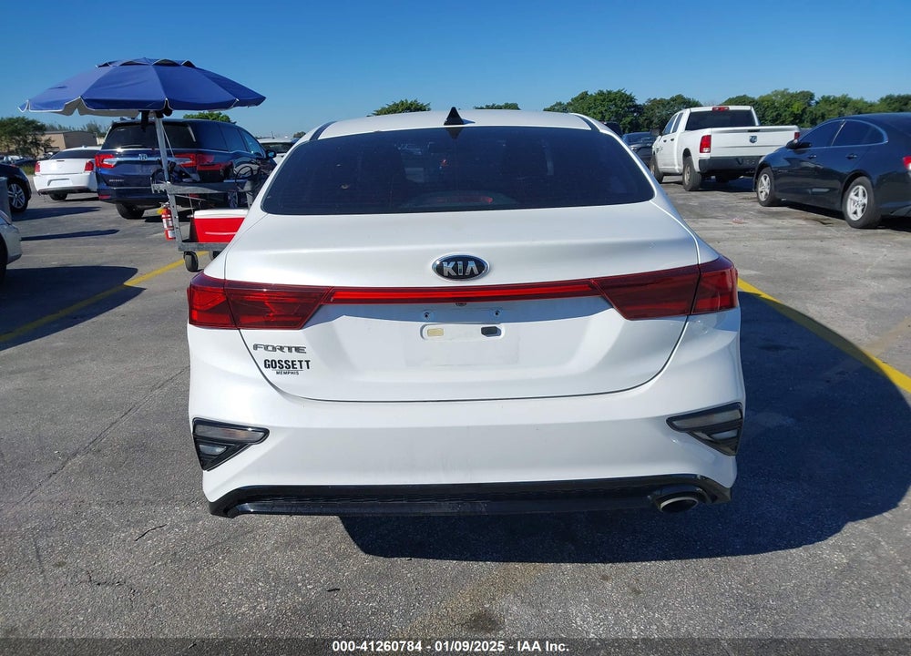 2021 KIA FORTE VIN: 3KPF24AD6ME281831