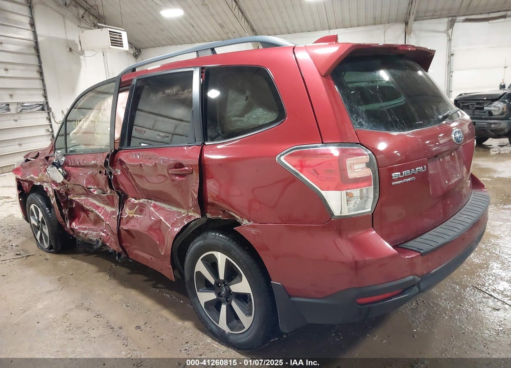 2018 SUBARU FORESTER 2.5I PREMIUM VIN: JF2SJAEC1JH563383