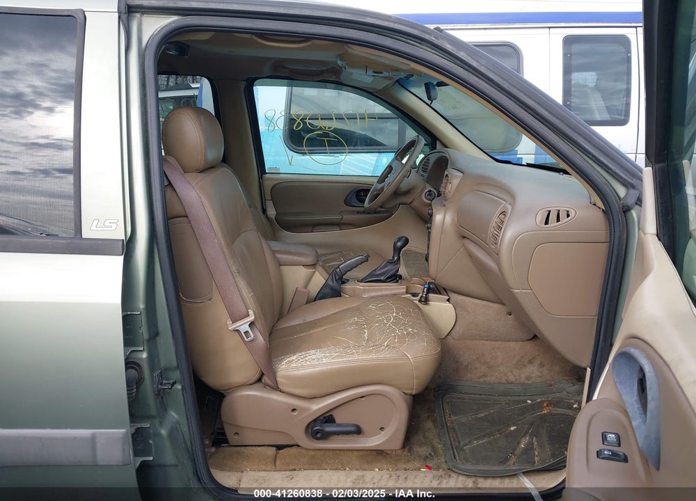 2004 CHEVROLET TRAILBLAZER EXT LS VIN: 1GNES16S846107449