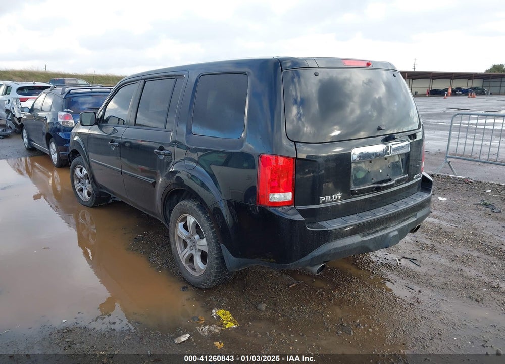 2012 HONDA PILOT EX VIN: 5FNYF4H47CB080886